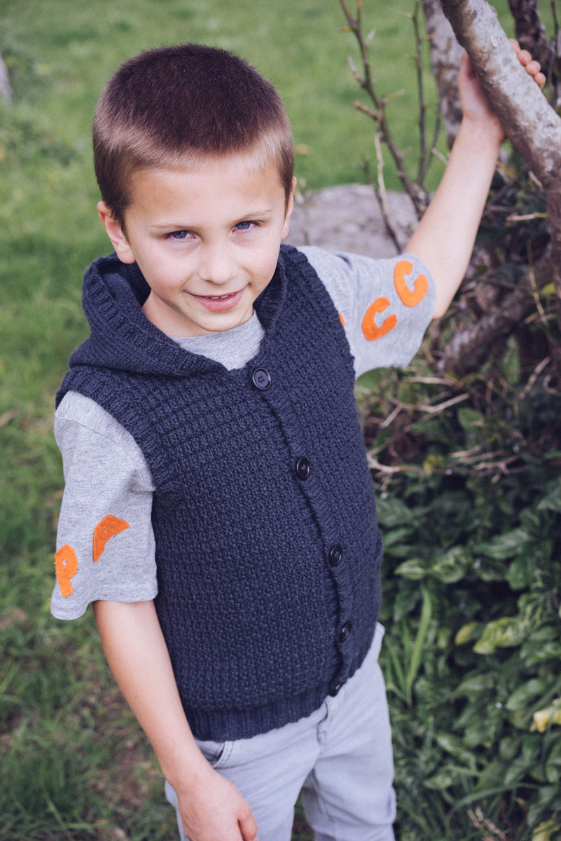 Boys knitted vest shop