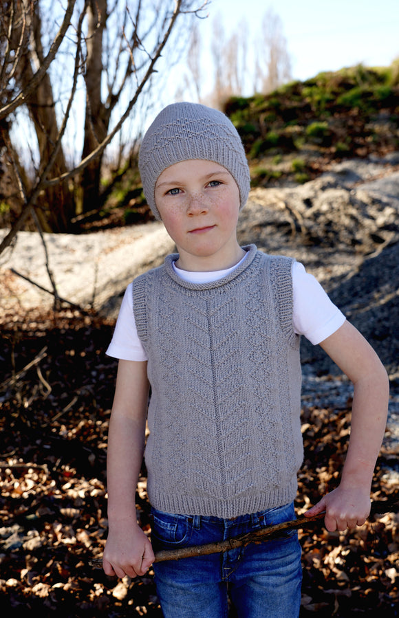 Bryn Vest and Hat