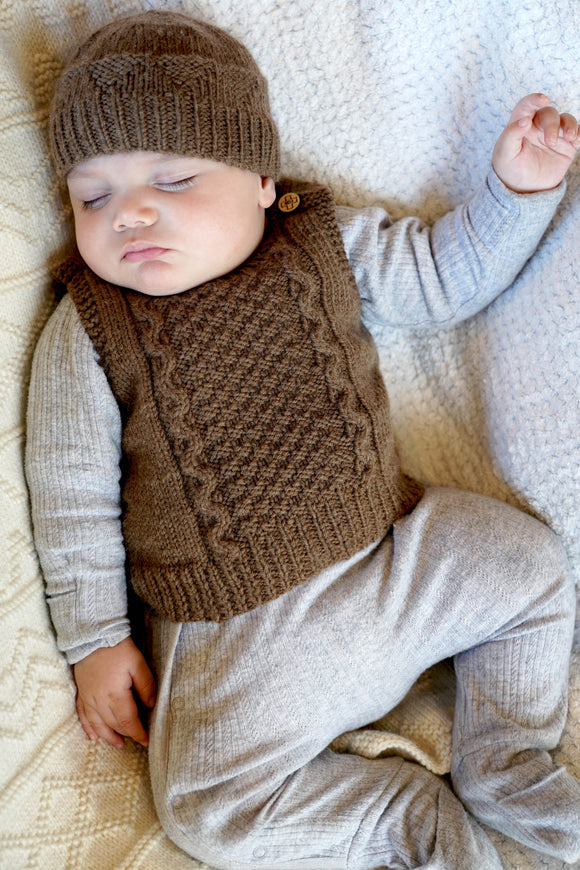 Noa Vest and Hat